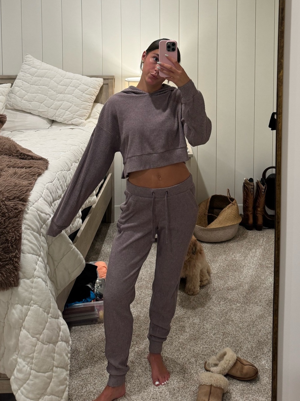 Alo Yoga Muse Sweatpant Raisinette Heather